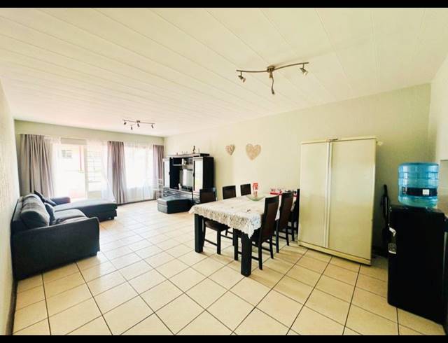 2 BEDROOM TOWNHOUSE FOR SALE IN VERWOERDPARK